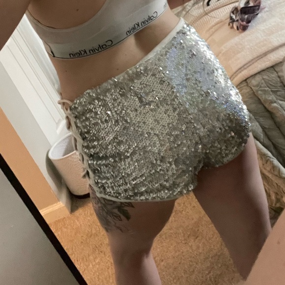 iHeartRaves Silver Rainbow Holographic Sequin Hot Shorts - Picture 5 of 7